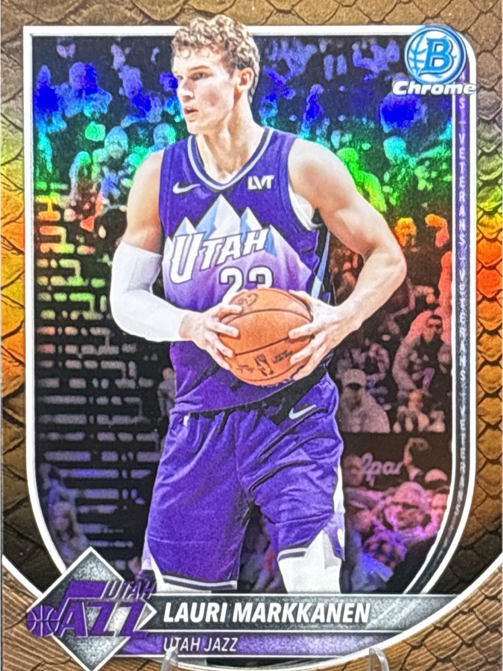 Topps Chrome Utah Jazz  Basketball Card - Lauri Markkanen